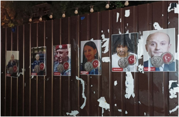 «30 արծաթով վաճառվածները»․ պաստառներ՝ մայրաքաղաքի տարբեր հատվածներում (լուսանկար)